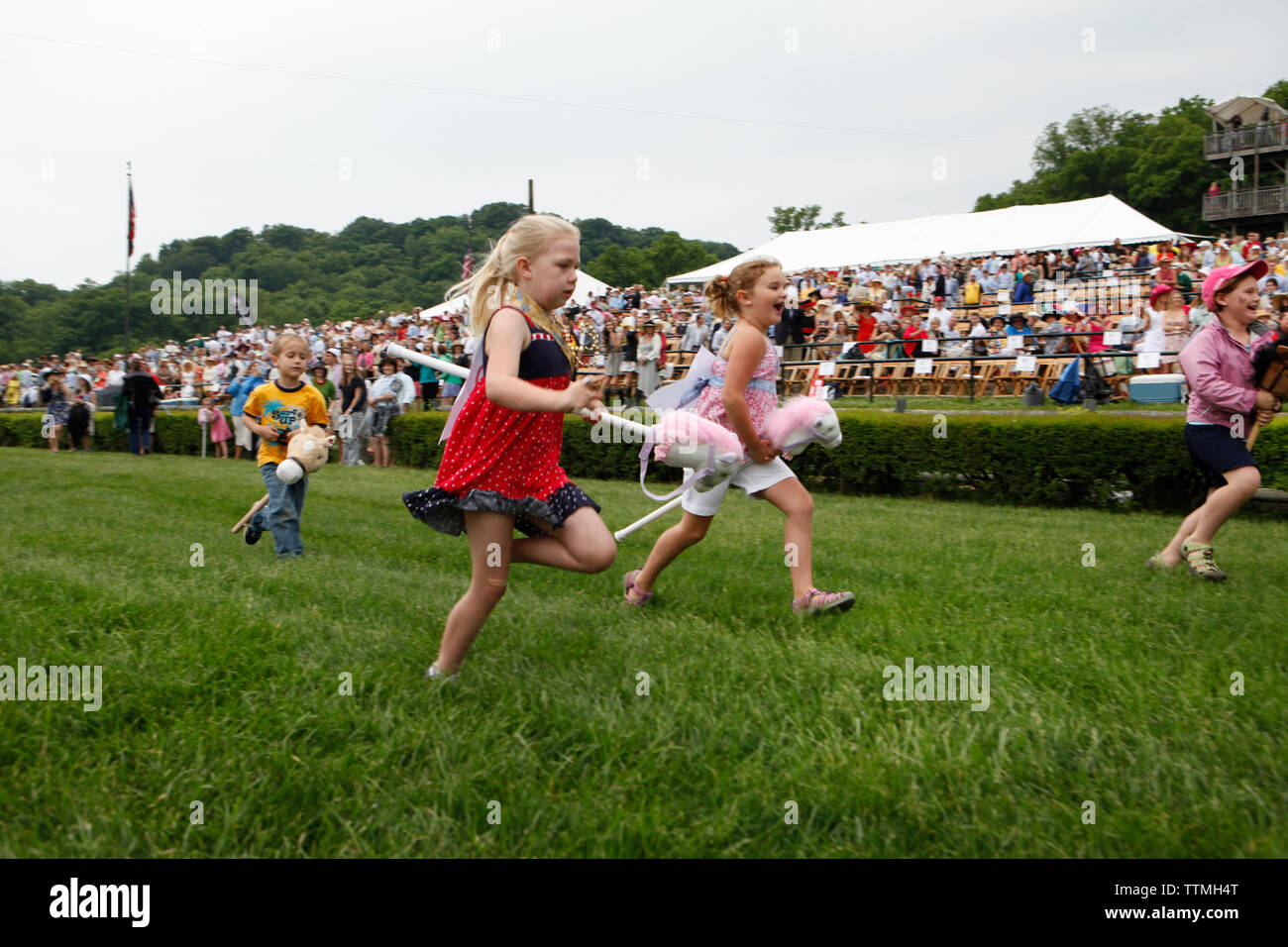 USA, Tennessee, Nashville, Iroquois Steeplechase, the annual stick