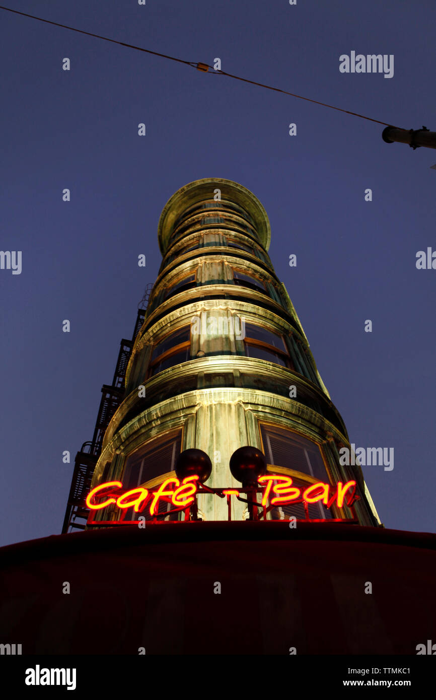 USA, California, San Francisco, Francis Ford-Coppolas bar and cafe, Cafe Zoetrope, on the ground floor of the Columbus tower, the financial district, Stock Photo