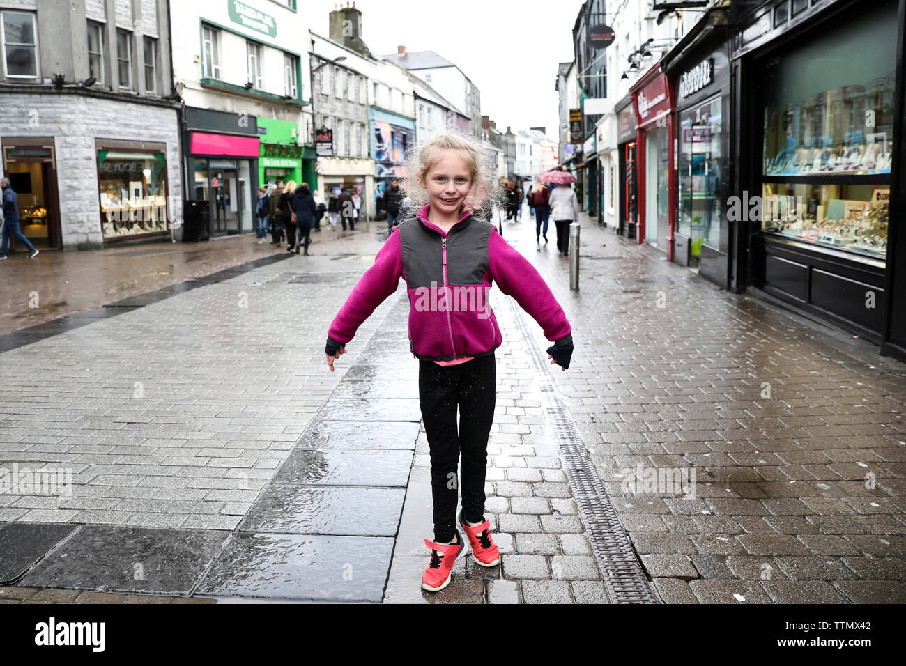 Galway girl hires stock photography and images Alamy