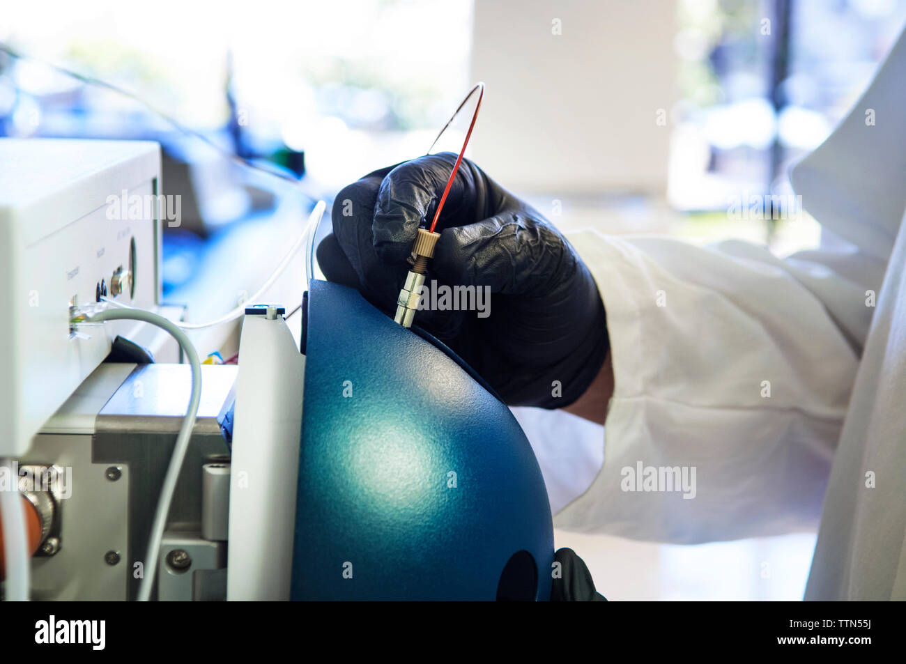 Connection laboratory hi-res stock photography and images - Alamy
