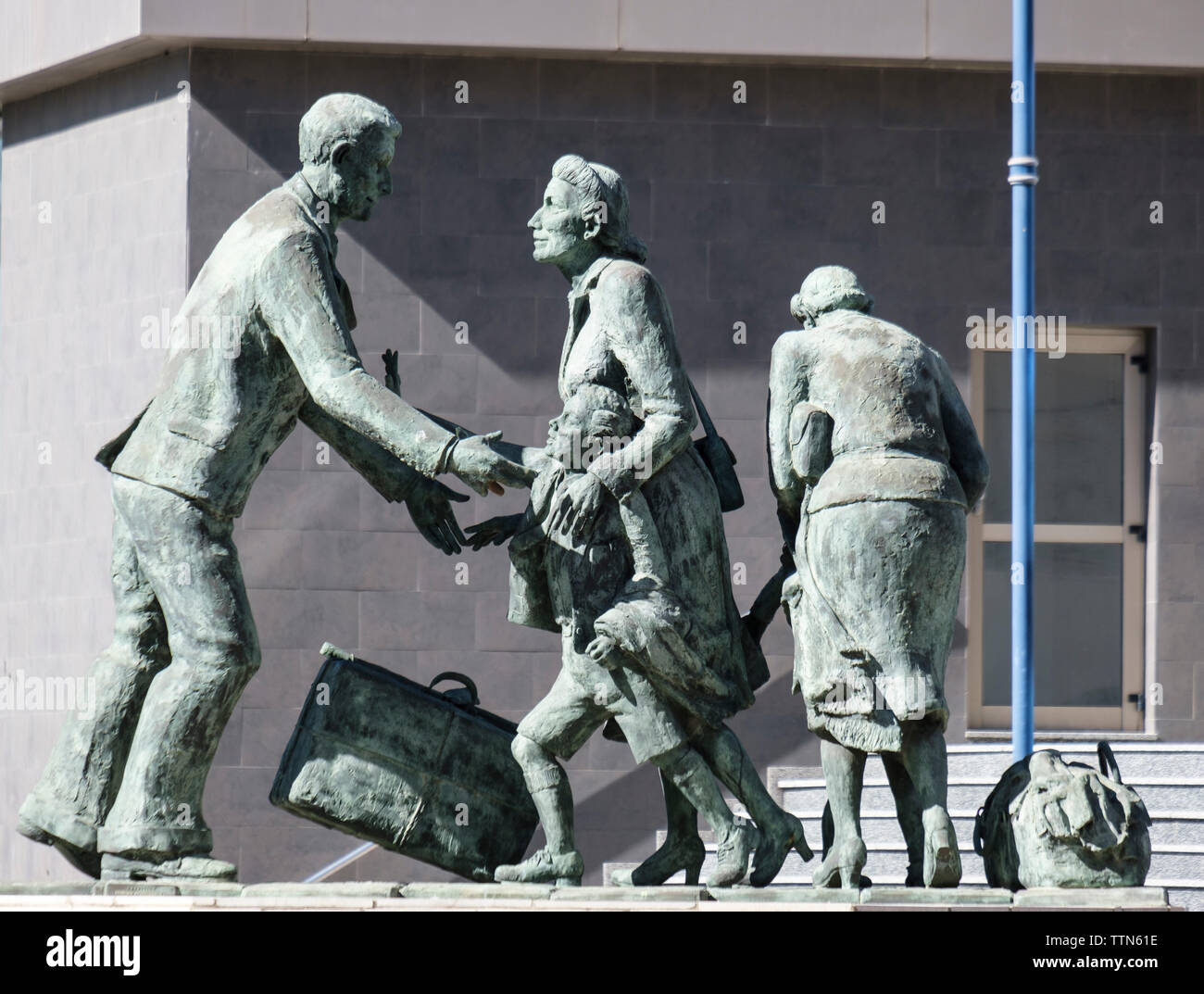 Evacuation of Gibraltarians monument Stock Photo Alamy