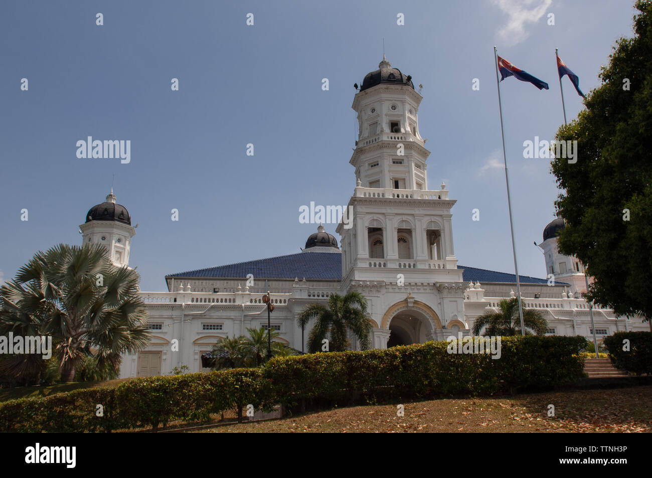 Sultan Abu Bakar State Mosque uilding front entrance against blue 