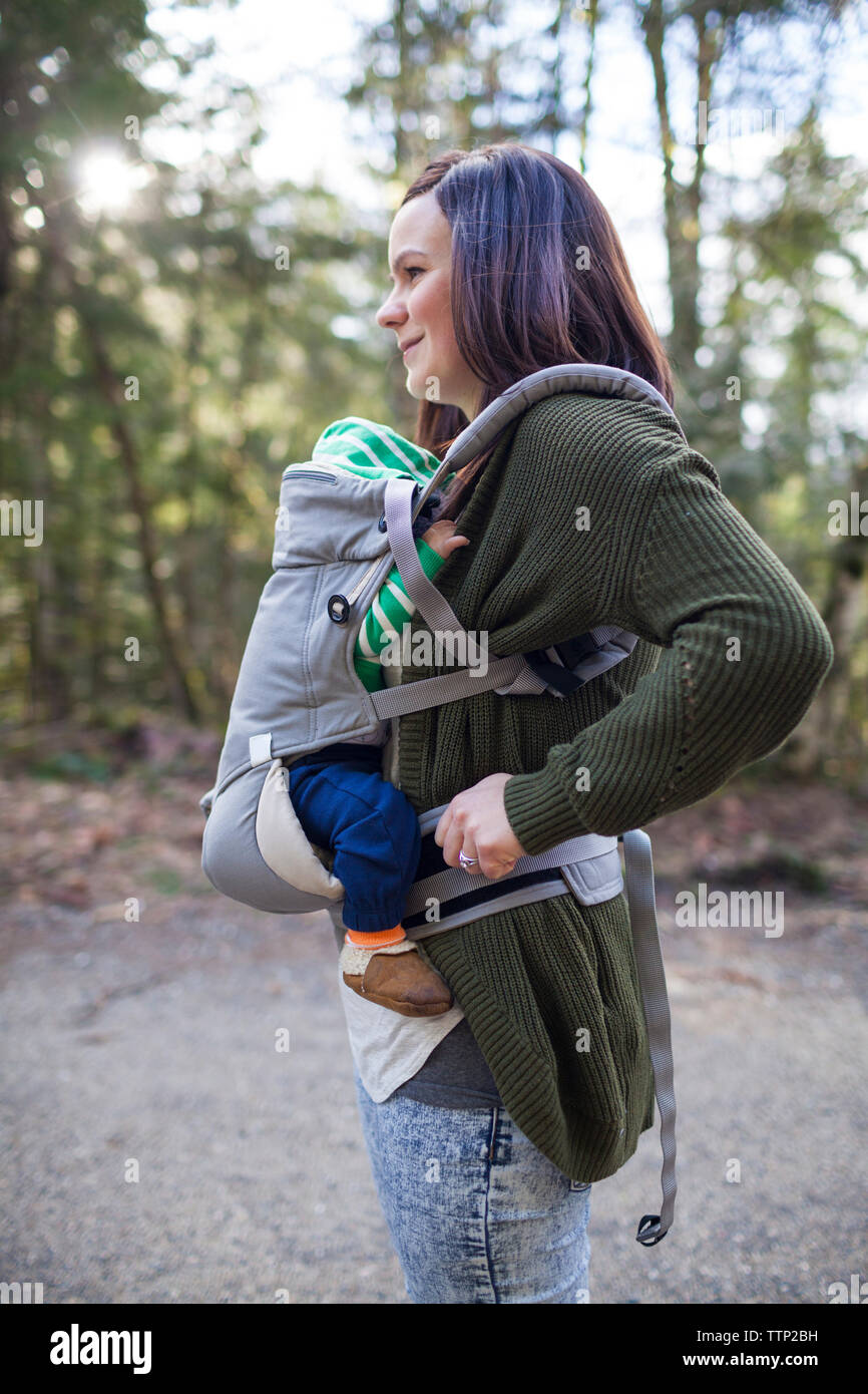 standing baby carrier