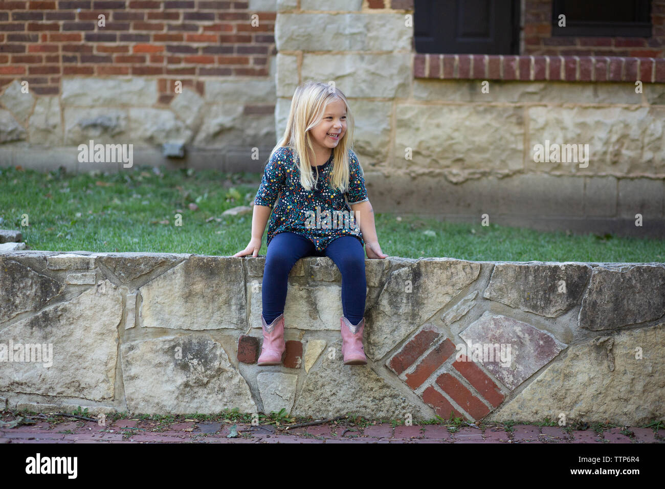 little girl pink cowboy boots
