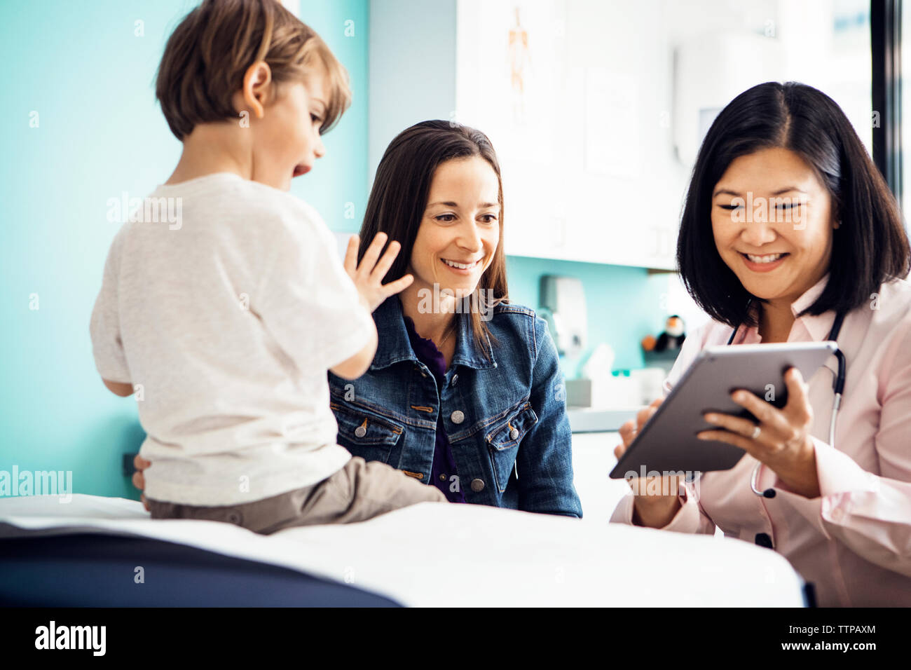 Mature mother and son doctor hi-res stock photography and images - Alamy