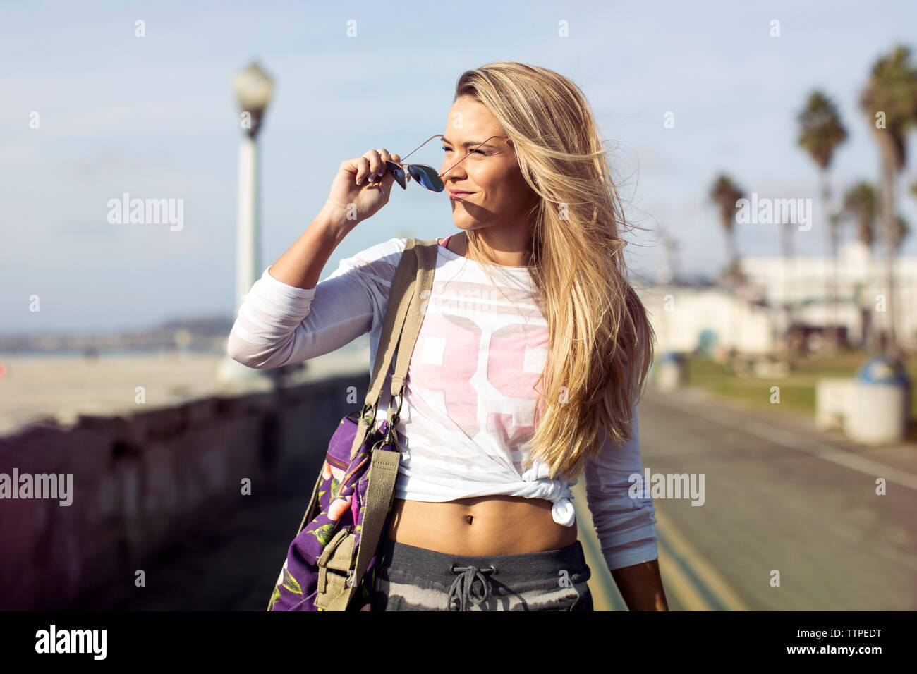 Beautiful woman walking street hi-res stock photography and images - Alamy