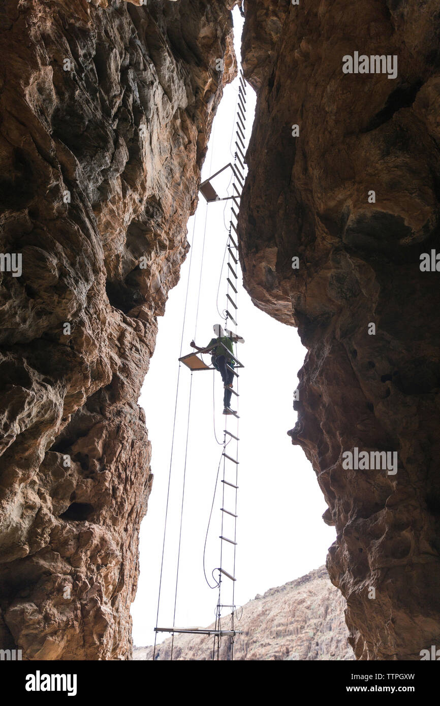 Rope ladder danger hi-res stock photography and images - Alamy