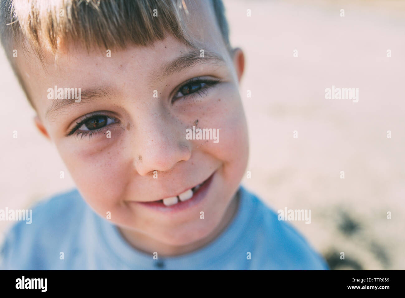 Happy headshot boy hi-res stock photography and images - Alamy