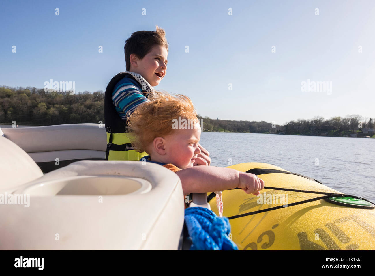 People wearing life jackets hi-res stock photography and images - Alamy