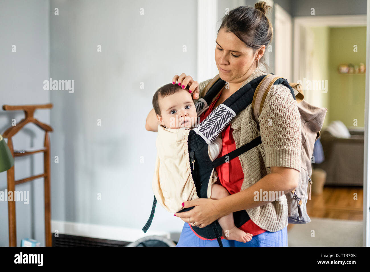 mom sling