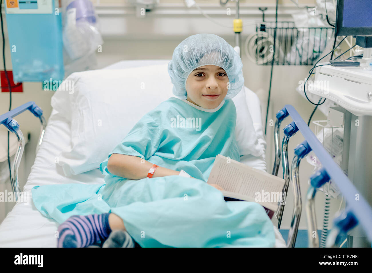 Preoperative care hires stock photography and images Alamy