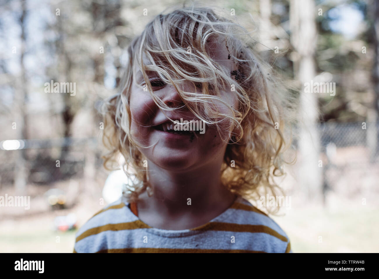 Happy blond girl hi-res stock photography and images - Alamy