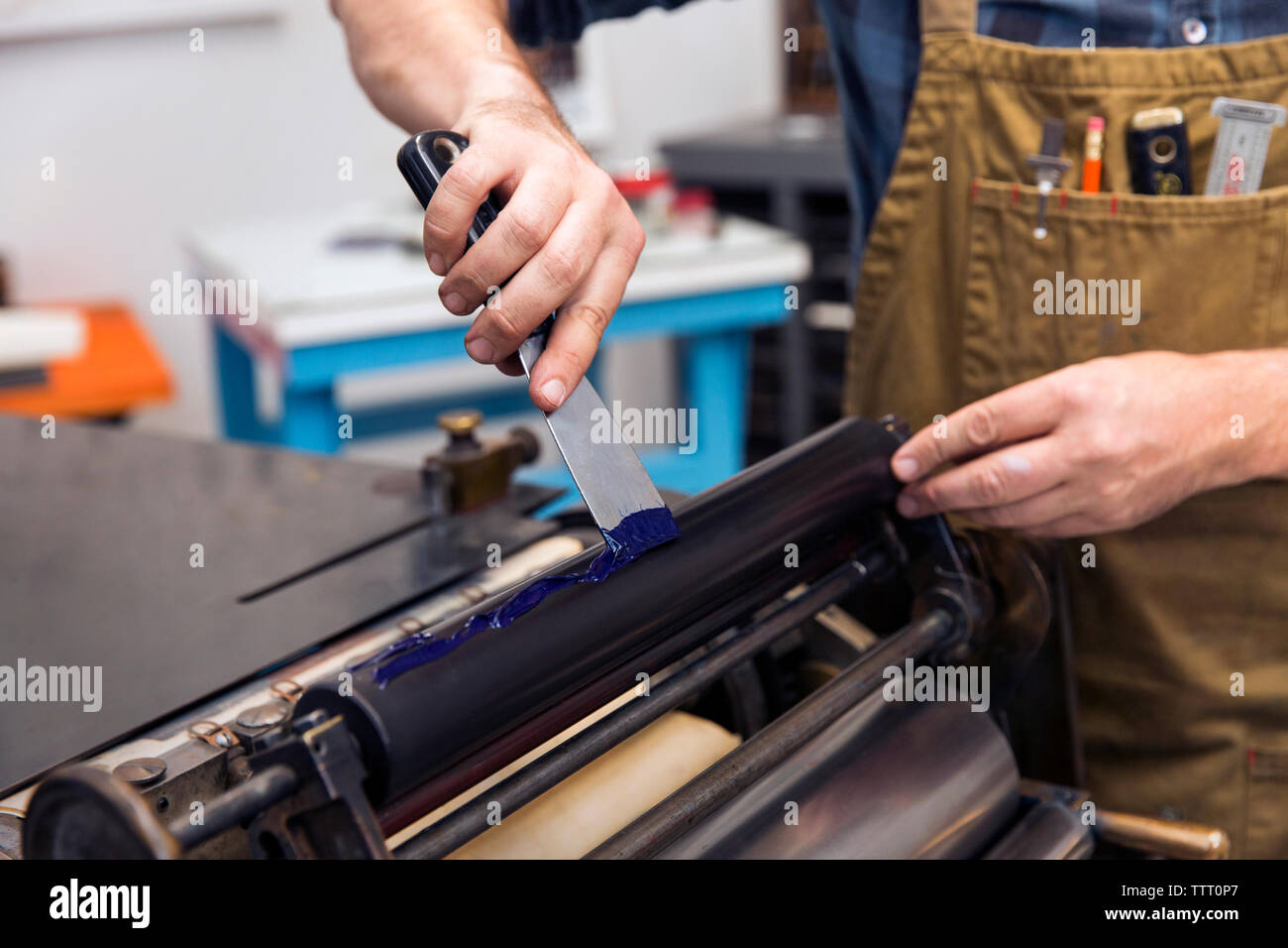 Applying paint hires stock photography and images Alamy