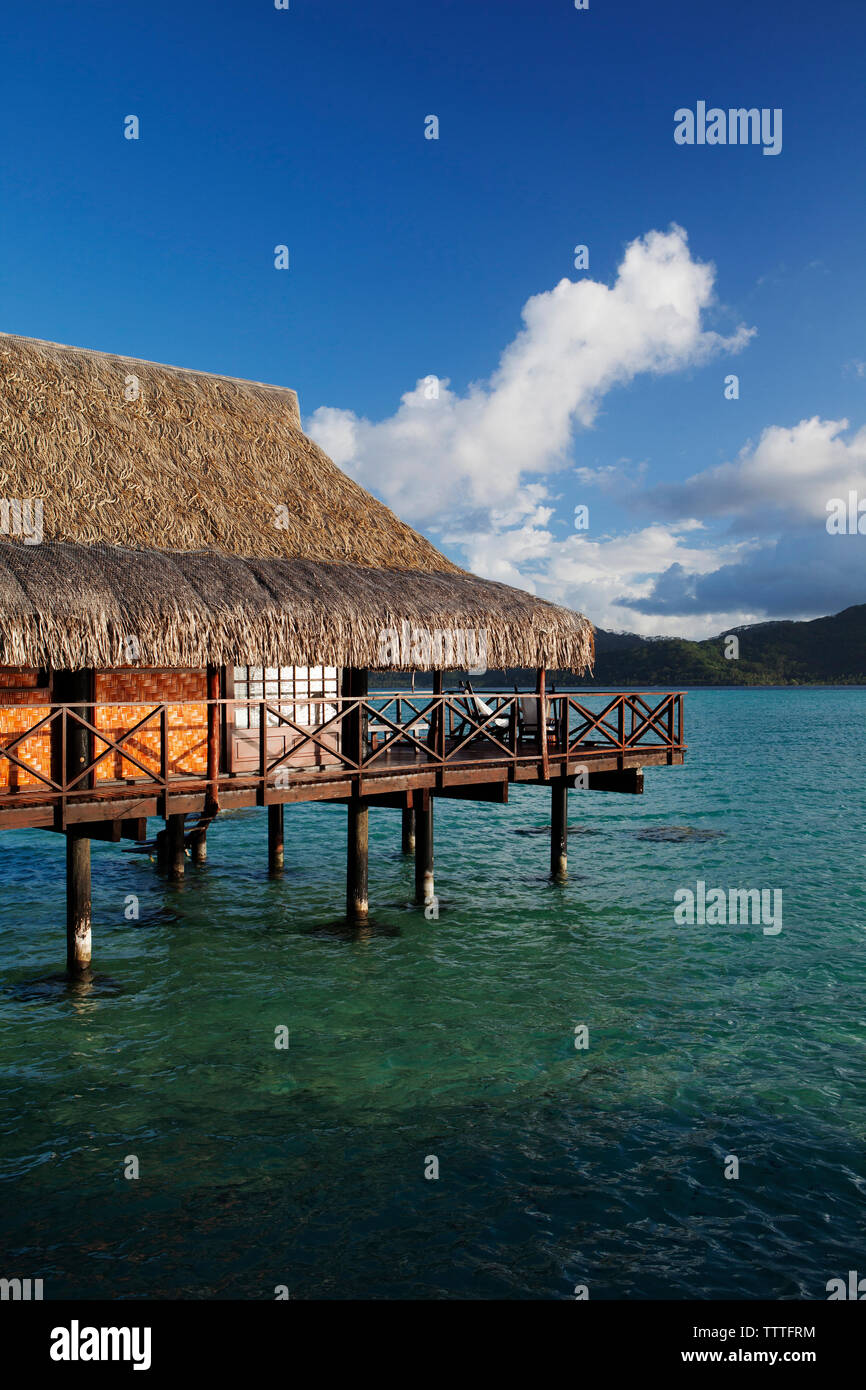 Vahine island hi-res stock photography and images - Alamy