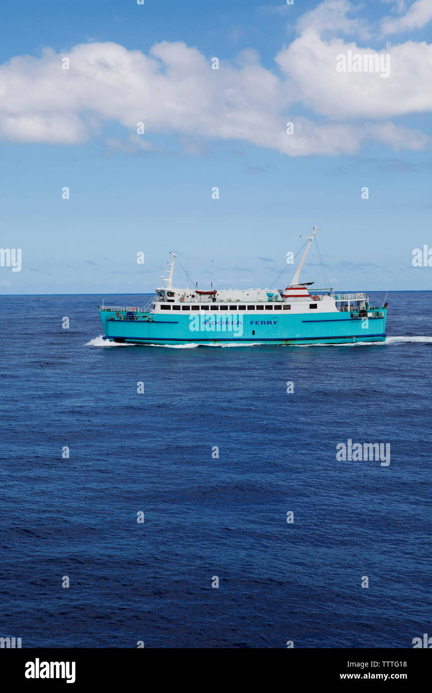 FRENCH POLYNESIA, Moorea. The Ferry to Papeete, Tahiti Stock Photo Alamy