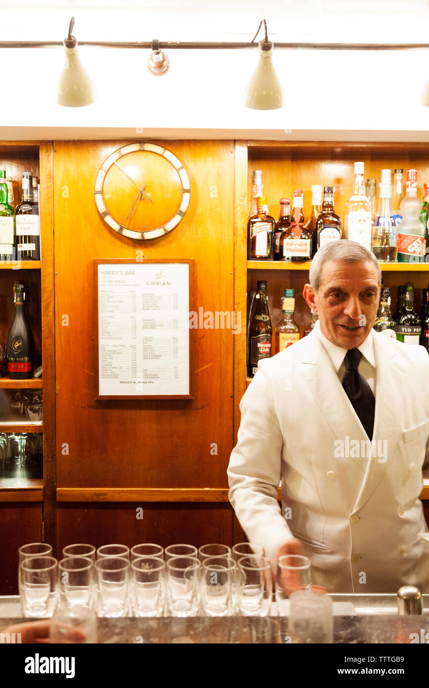 Harrys bar venice hi-res stock photography and images - Alamy