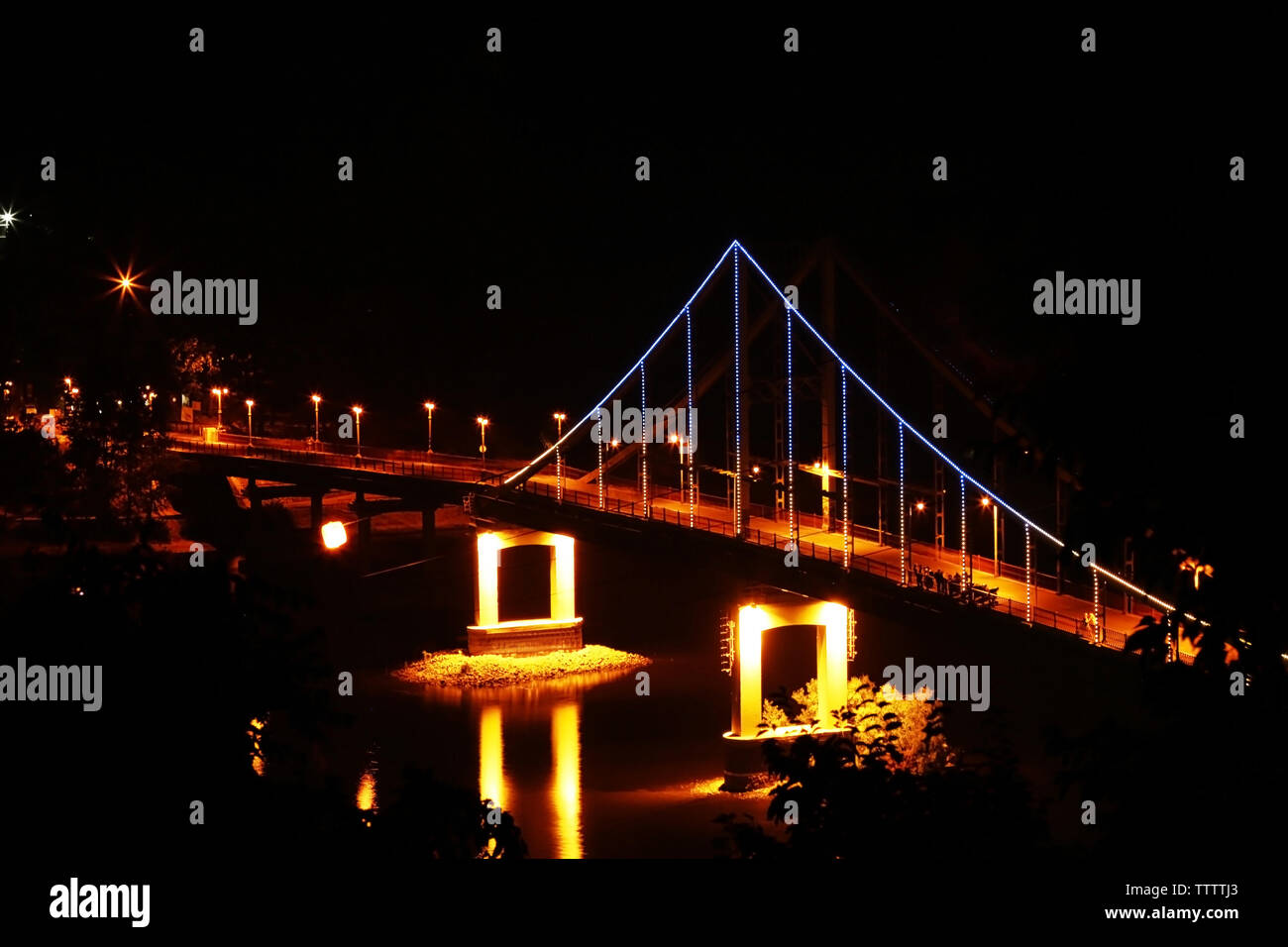 Illuminated river project hi-res stock photography and images - Alamy