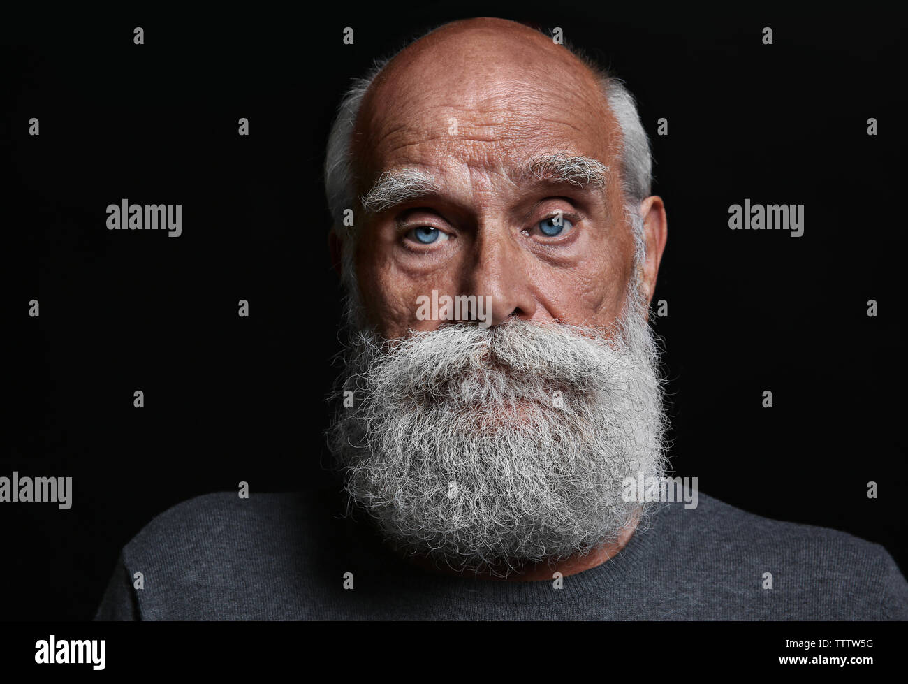 Senior black man sad hi-res stock photography and images - Alamy