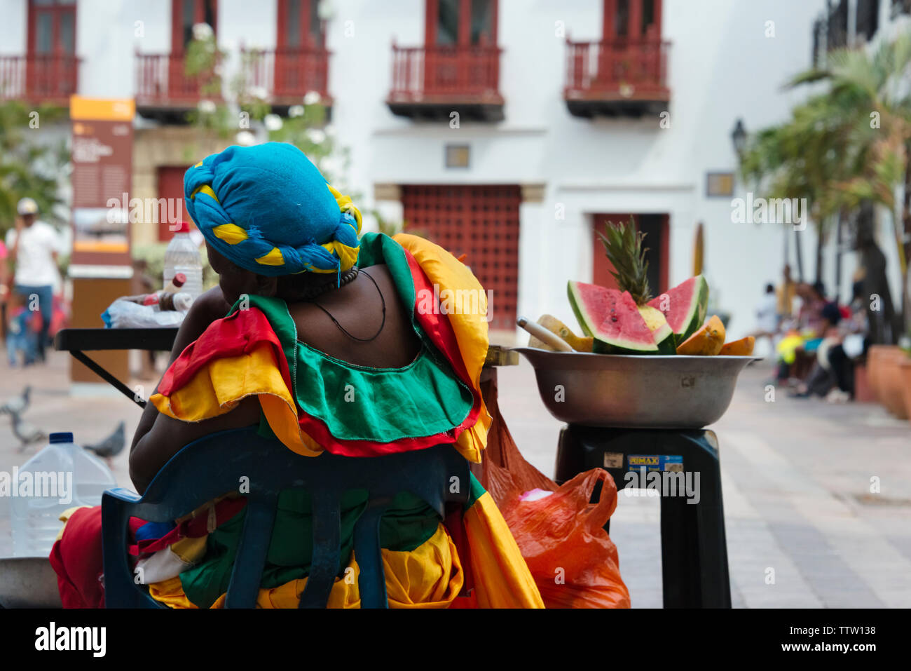 Woman selling fresh fruit in Plaza San Pedro Claver in the old town, Cartagena, UNESCO World Heritage site, Bolivar Department, Colombia Stock Photo