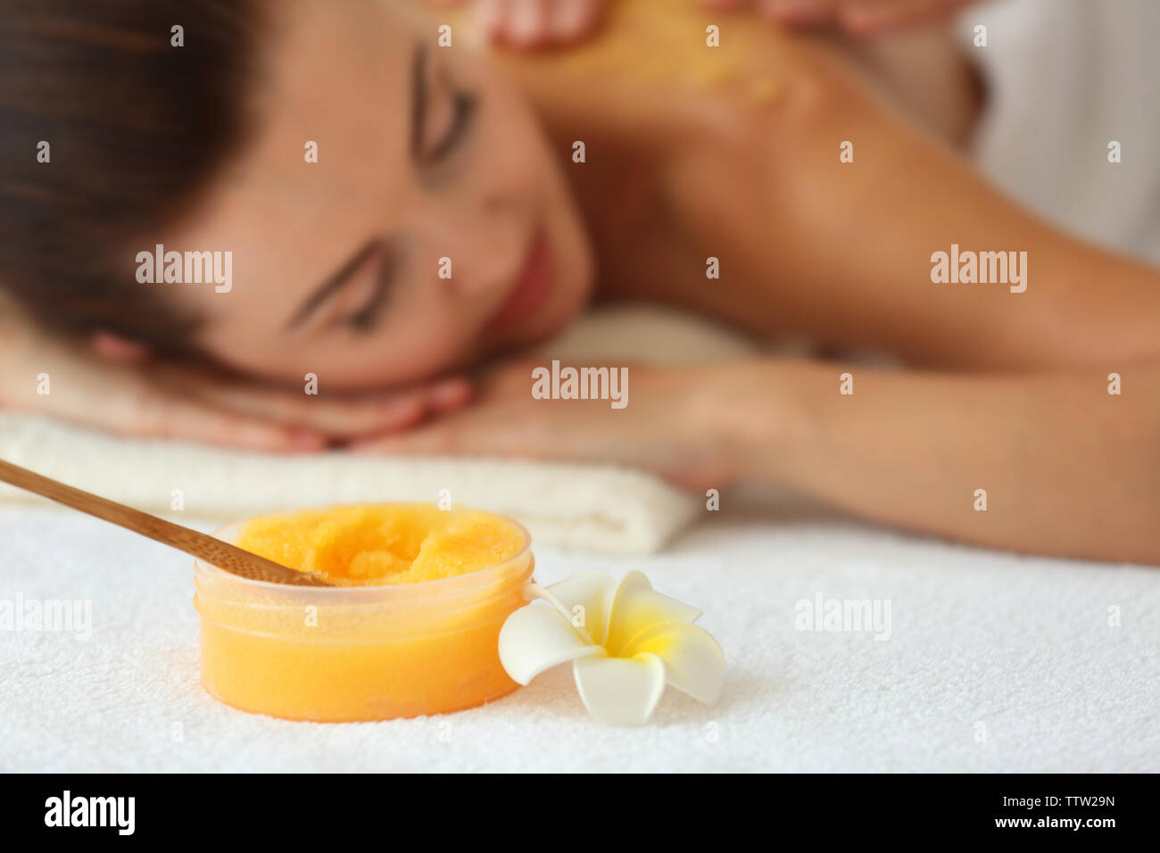 Woman honey body scrub hi-res stock photography and images - Alamy