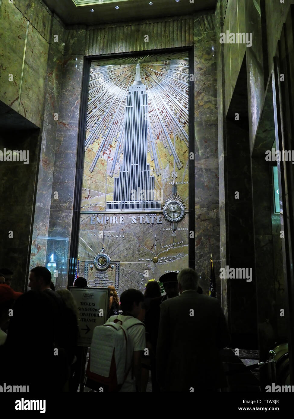 Lobby Empire State Building New Hi-res Stock Photography And Images - Alamy