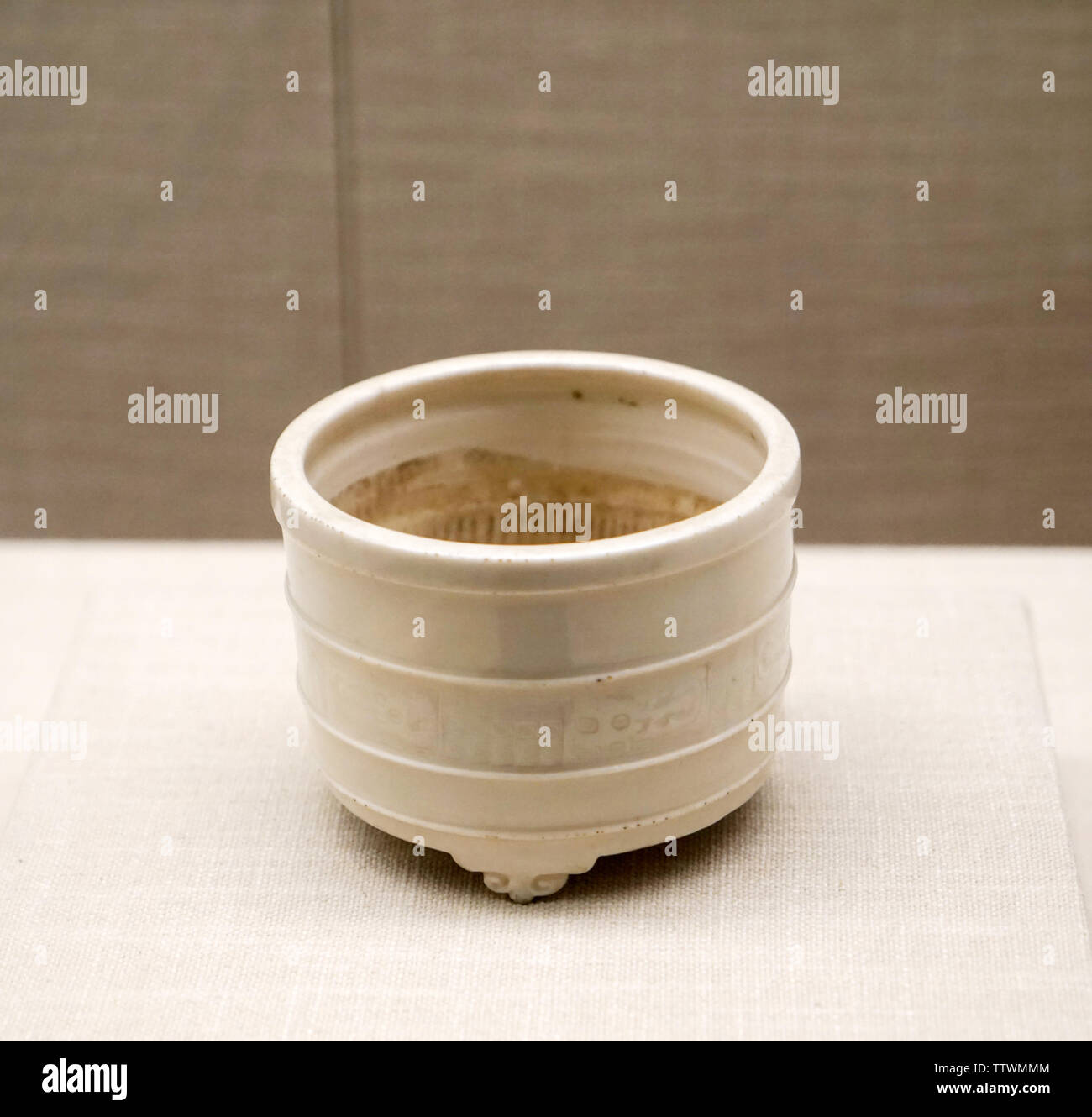 Ming Dynasty porcelain Stock Photo