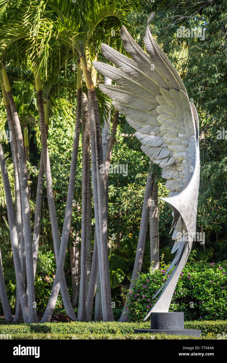 Recovery (2010) stainless steel sculpture by Grainger McKoy at the Society of the Four Arts' Philip Hulitar Sculpture Garden in Palm Beach, FL. (USA) Stock Photo