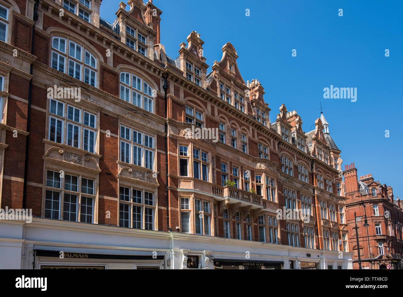 South Audley Street, Mayfair, London, England, U.K Stock Photo Alamy