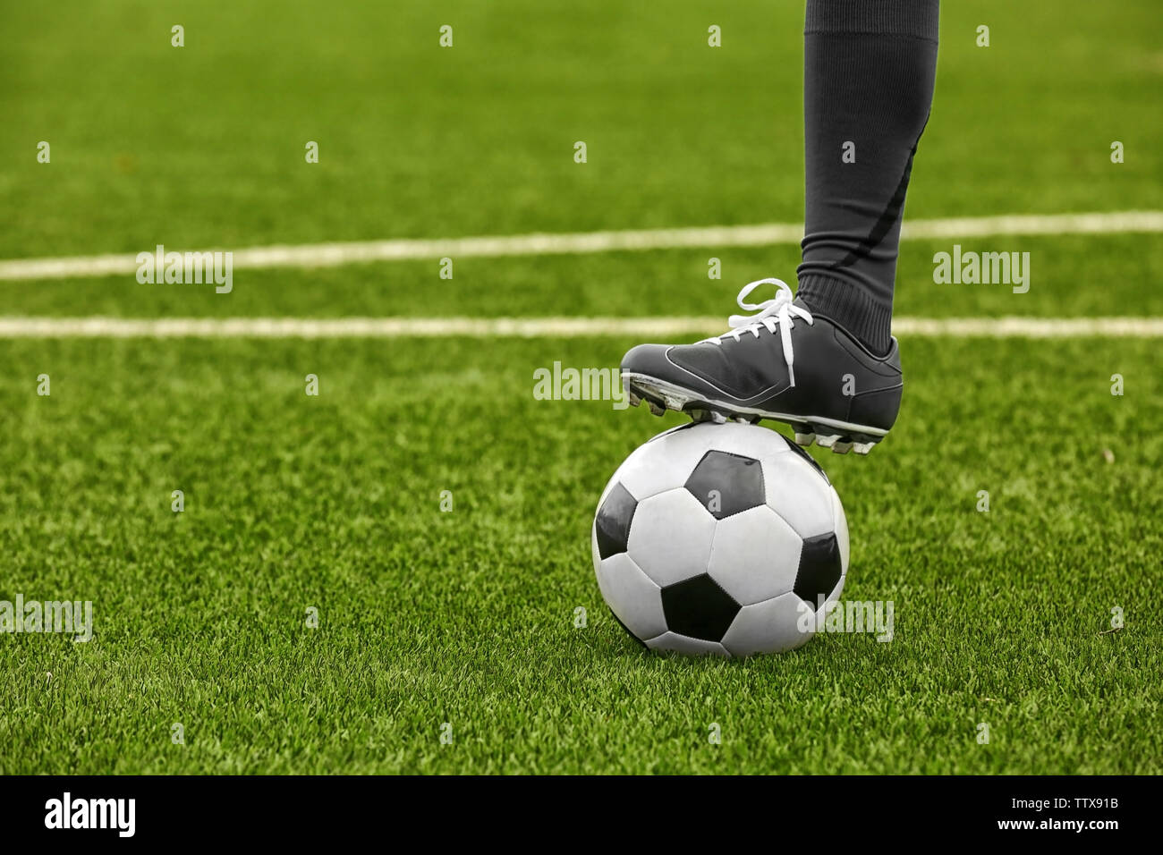 Foot Football Closeup High Resolution Stock Photography And Images Alamy