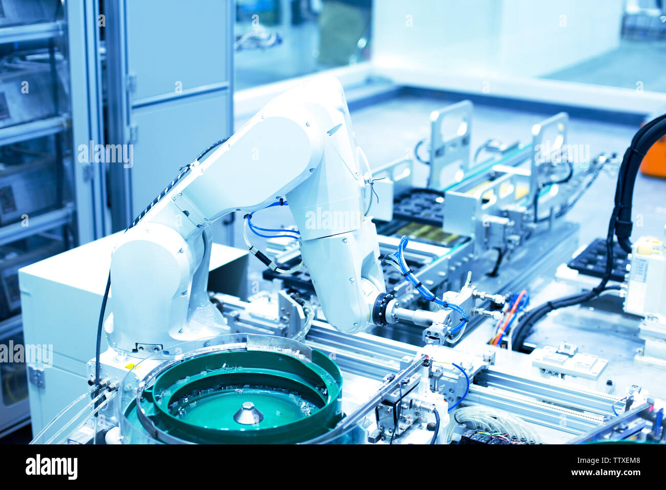 Artificial intelligence machine Stock Photo - Alamy