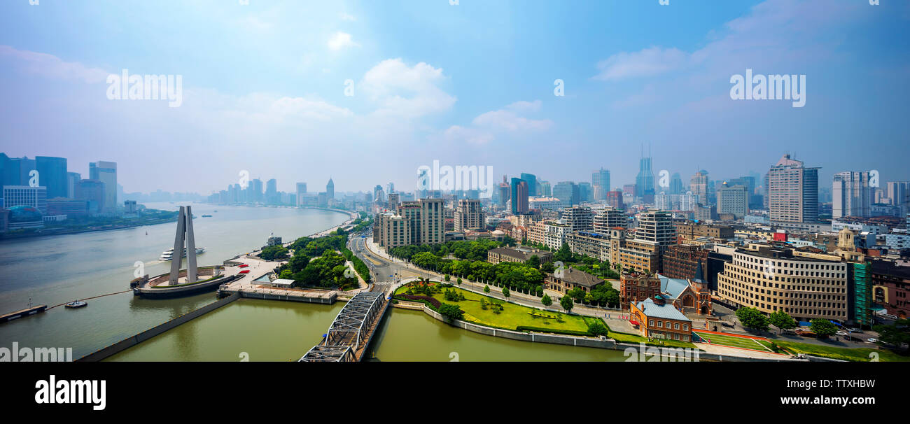 Shanghai riverbank hi-res stock photography and images - Alamy