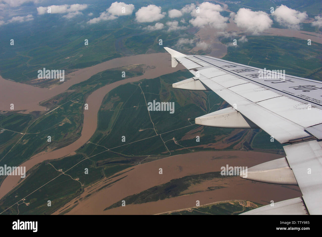 Takeoff aircraft from airfield hi-res stock photography and images - Alamy