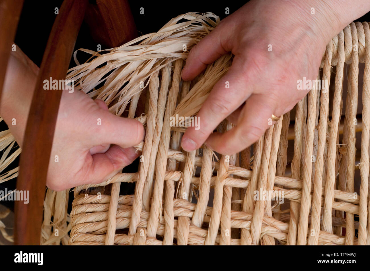 Mender High Resolution Stock Photography And Images Alamy