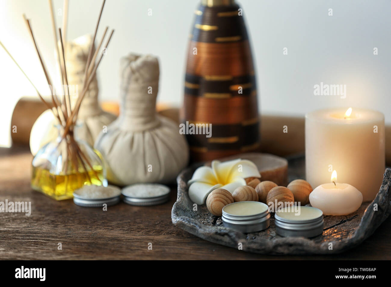 Spa resort therapy composition hi-res stock photography and images - Alamy