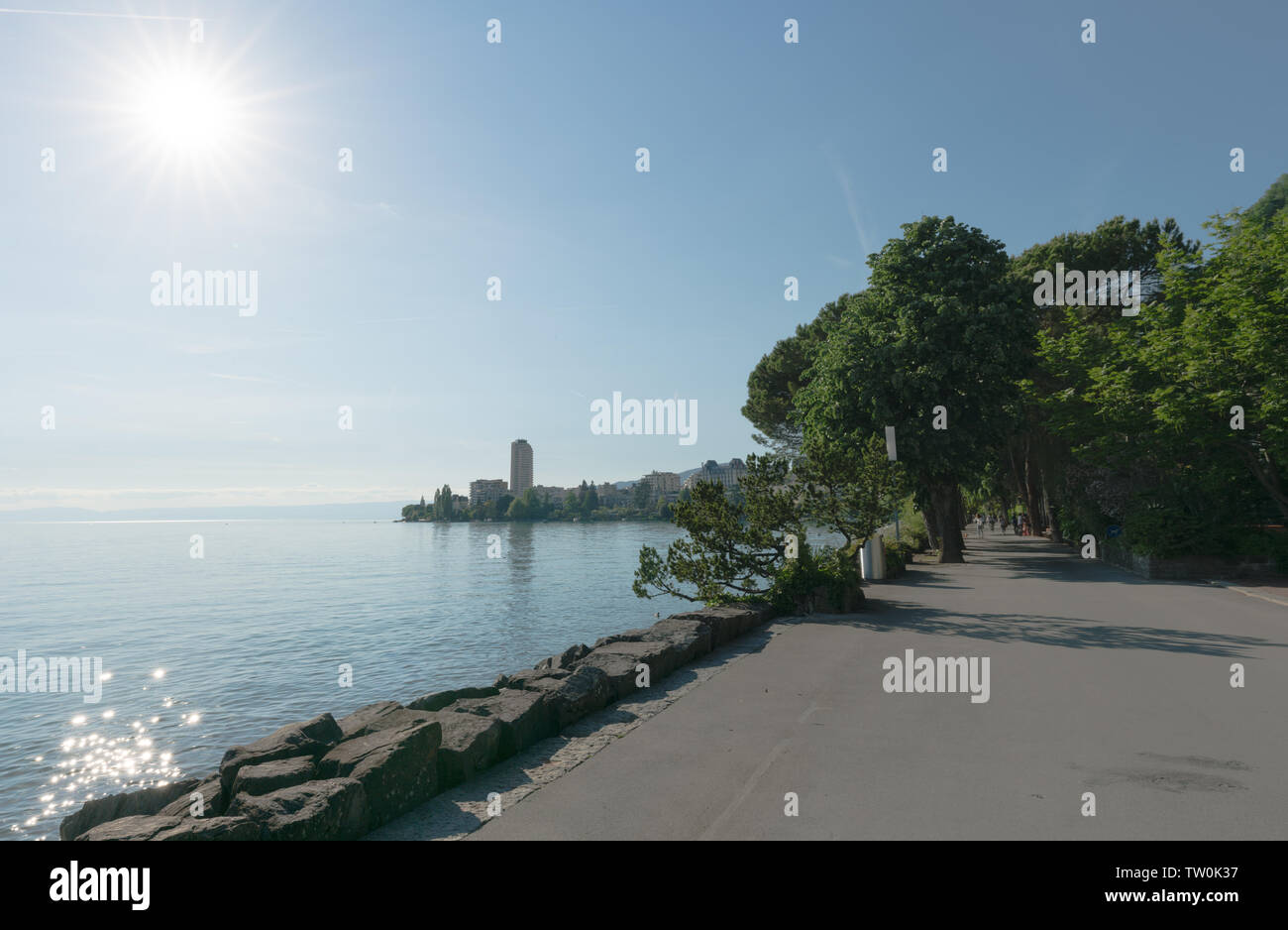 horizontal view of view of the idyllic lakeshore of Lake Geneva and the Montreux Riviera Stock Photo