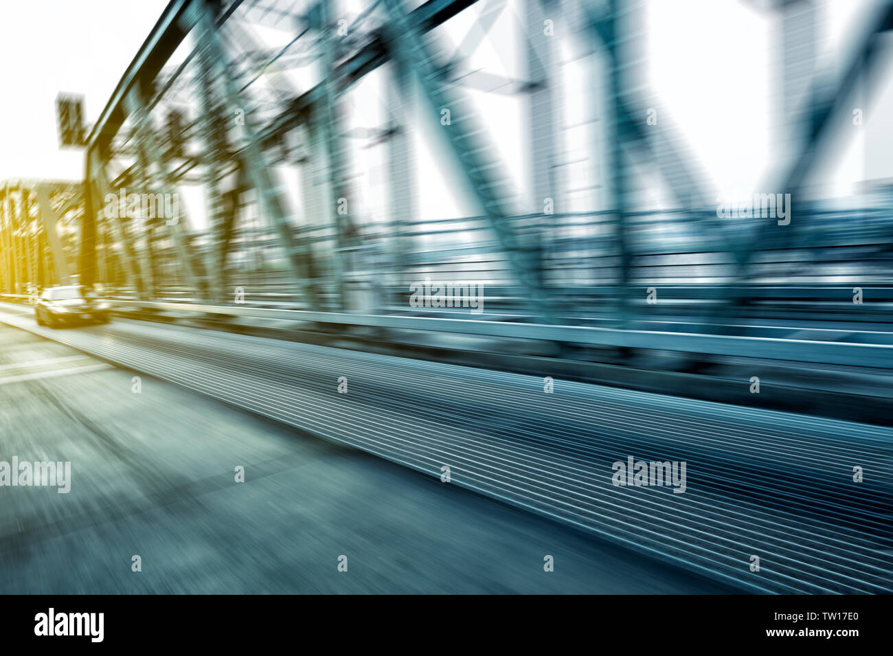 blur steel constuctions of landmark bridge in portland Stock Photo