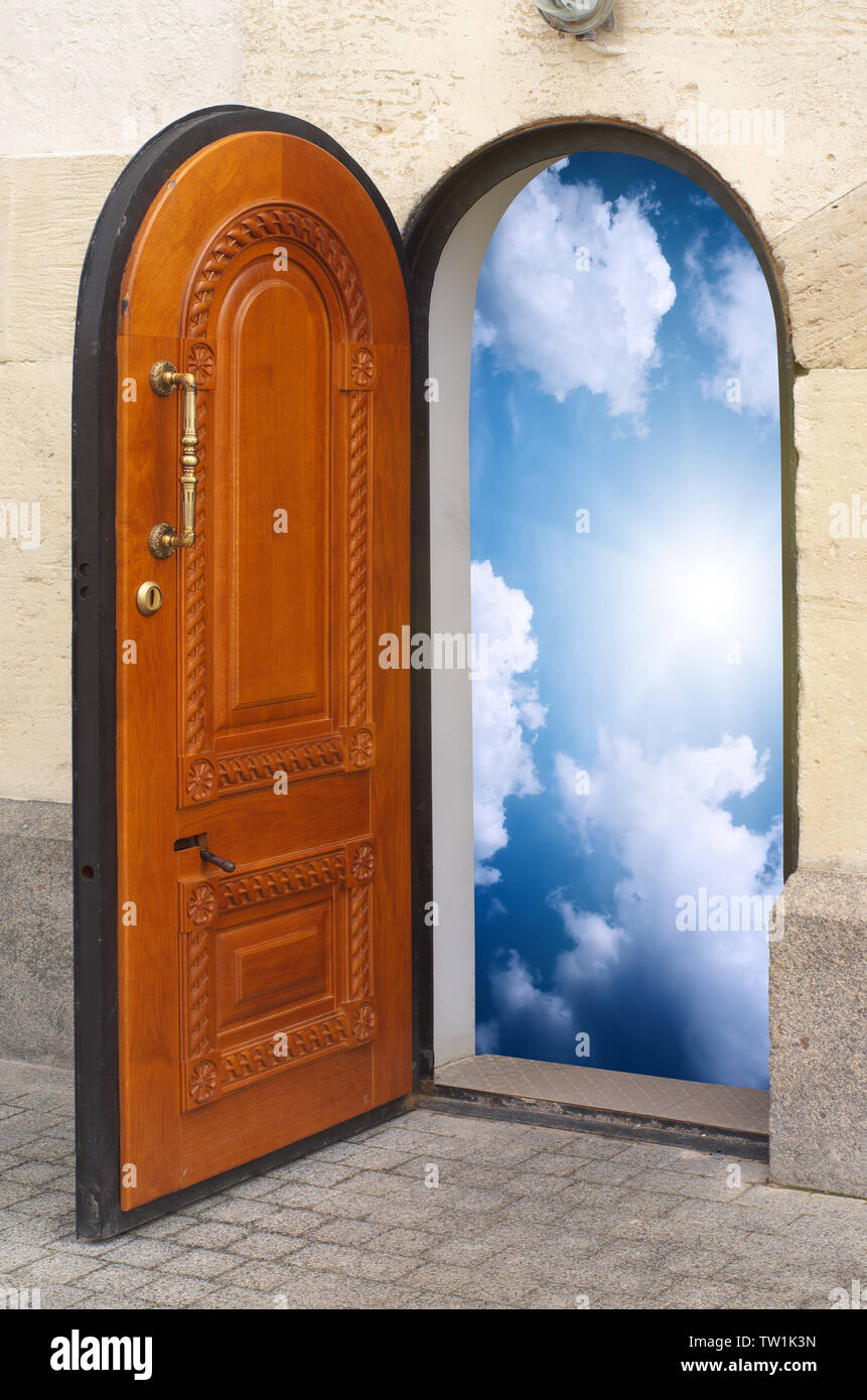Door to freedom. Conceptual design Stock Photo Alamy