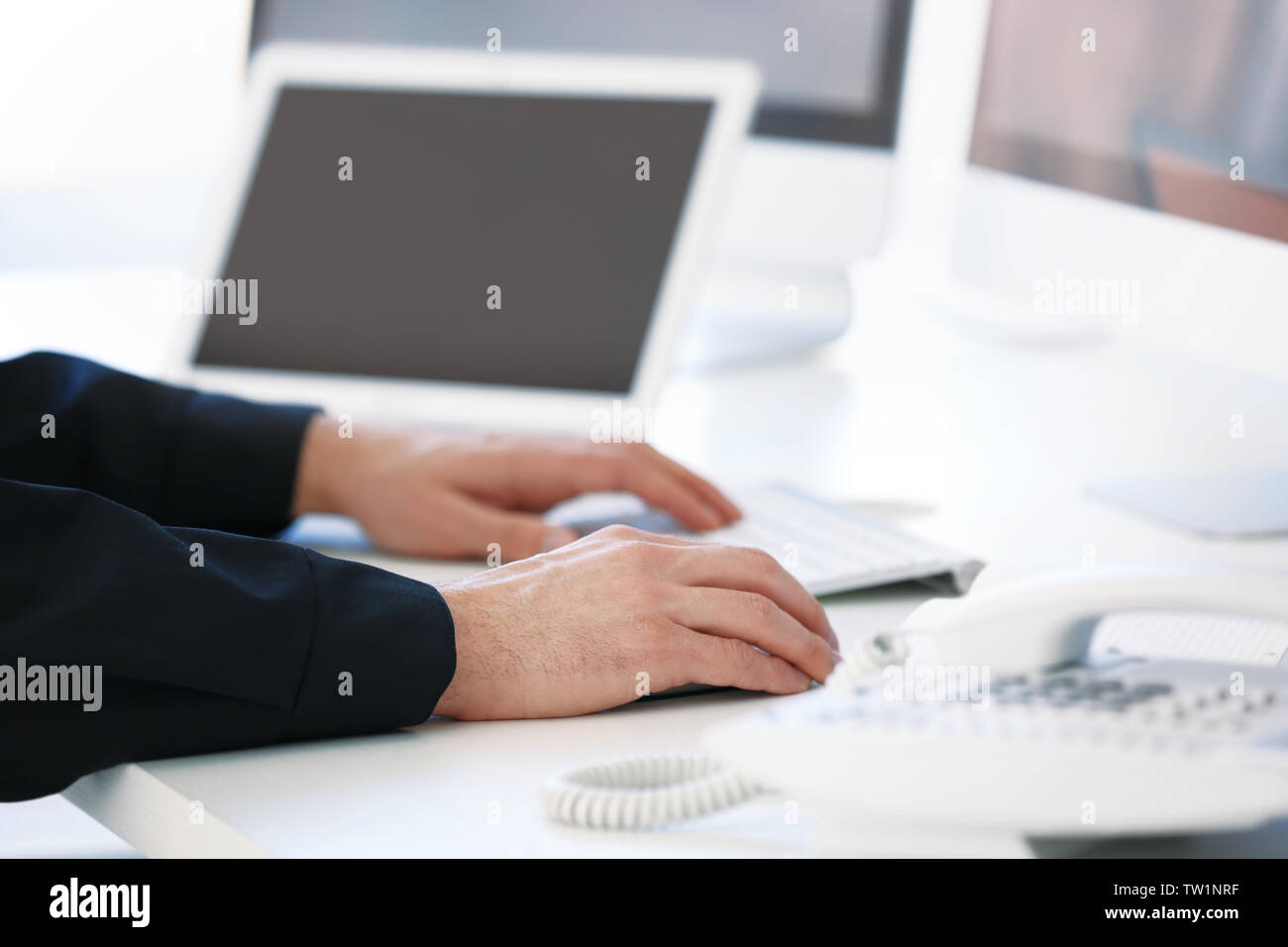 Security monitoring duty hi-res stock photography and images - Alamy