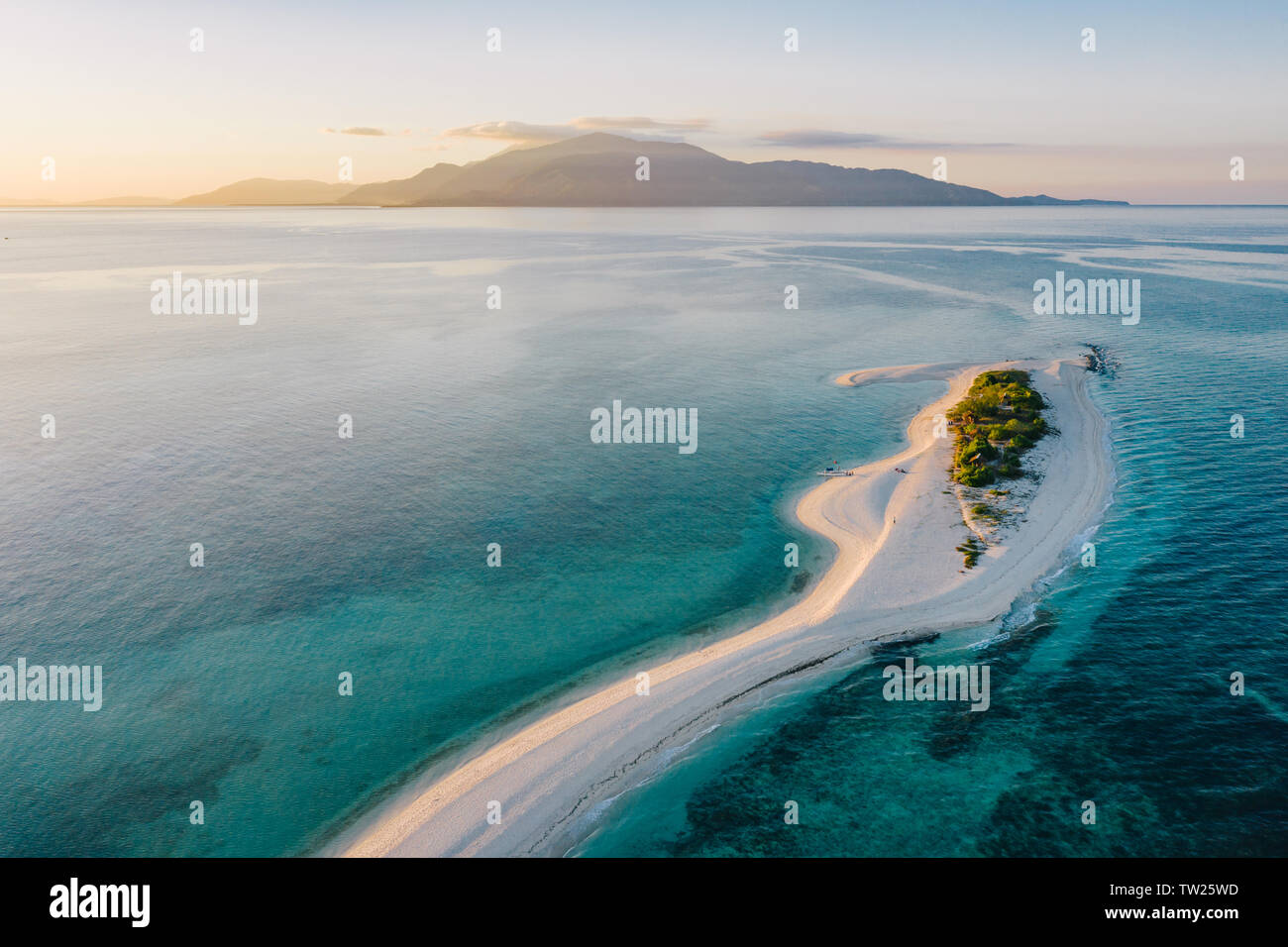 Aerial view of tropical island hi-res stock photography and images - Alamy