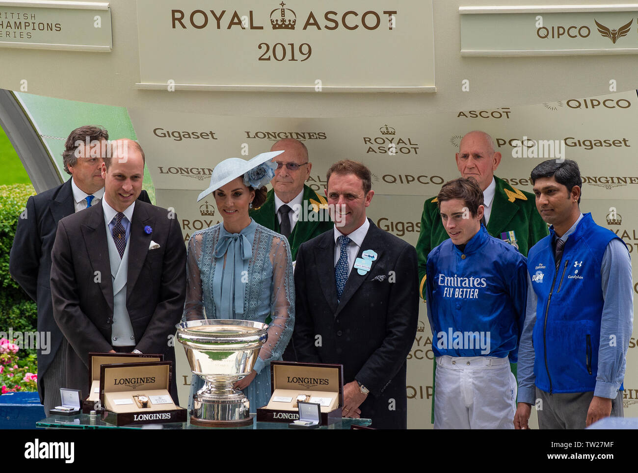 Ascot, Berkshire, UK. 18th June, 2019. The Duke and Duchess of Cambridge  present the winners of the King's Stand Stakes (Group 1) (British Champions  Series) on Day One of Royal Ascot, Ascot