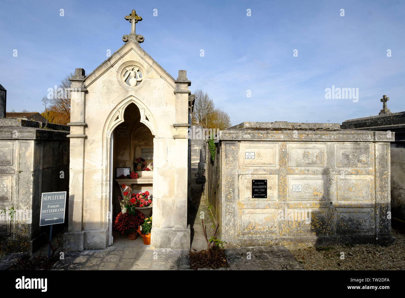 Jarnac (central-western France): Grand'Maisons cemetery, tomb of Francois Mitterrand, former President of the French Republic Stock Photo