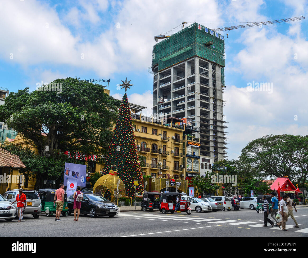 Colombo, Sri Lanka - Dec 12, 2018. Street of Colombo, Sri Lanka ...