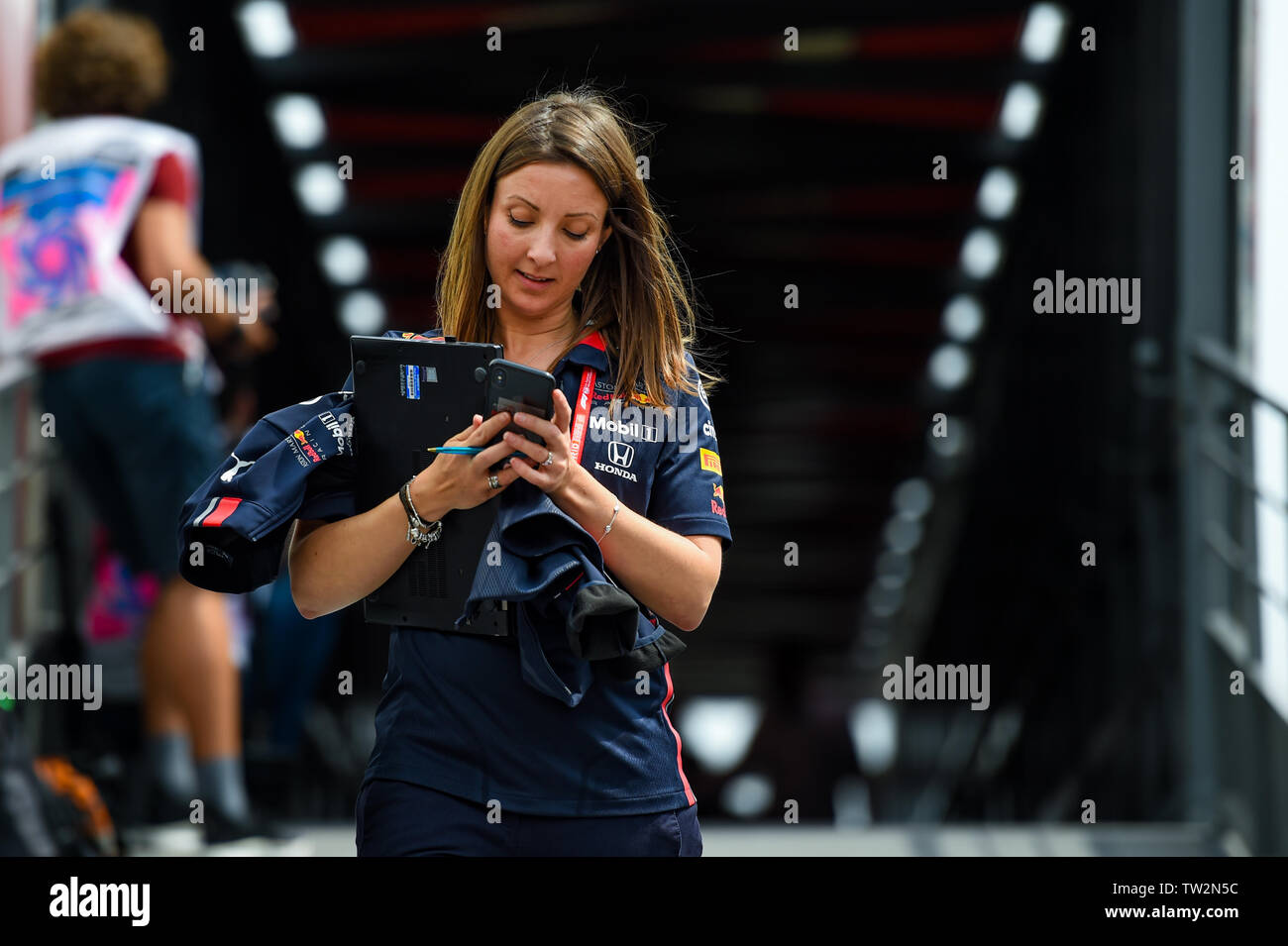 Monte Carlo/Monaco - 25/05/2019 - Victoria Lloyd, Senior Communications  Manager for Red Bull Racing Team in the paddock before the start of FP3  Stock Photo - Alamy