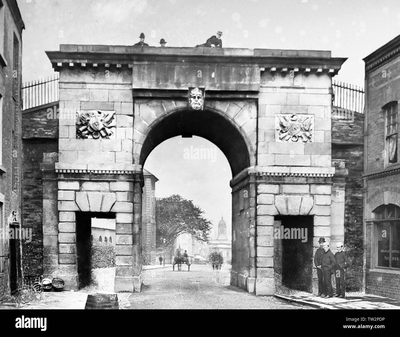 gate londonderry hires stock photography and images Alamy