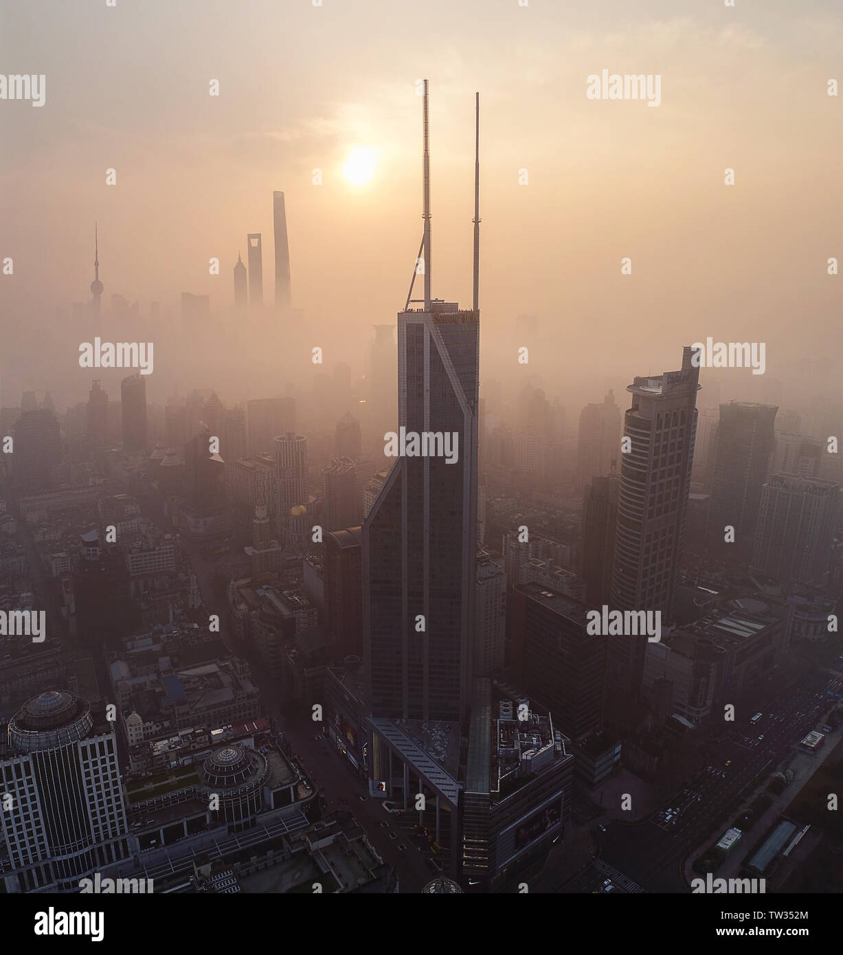 Silhouette of shanghai skyline at sunset hi-res stock photography and ...
