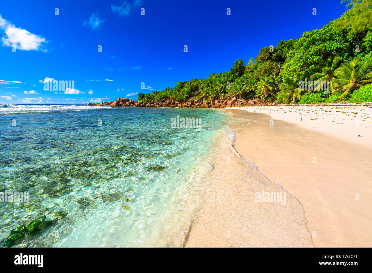Cocos islands indian ocean hires stock photography and images Alamy