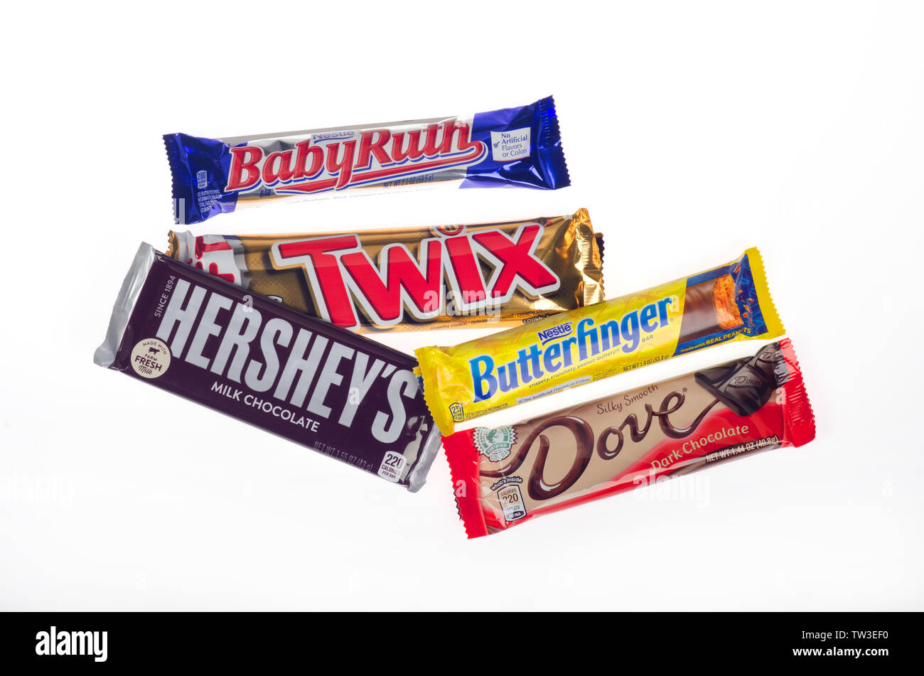Assortment of candy bars incl. Hershey's Milk Chocolate, Nestle Butterfinger, Baby Ruth, Mars Twix, Dove Chocolate bar Stock Photo