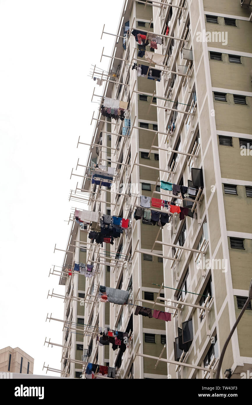 High Rise Daundry High rise apartments singapore hi-res stock photography and images - Alamy