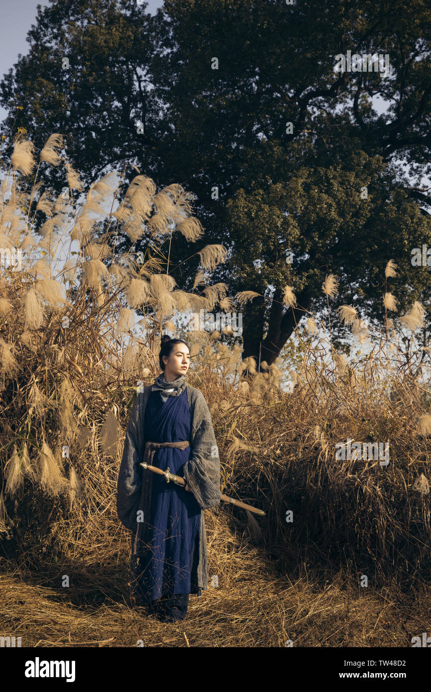 East evil West poison ancient costume beauty picture martial arts style