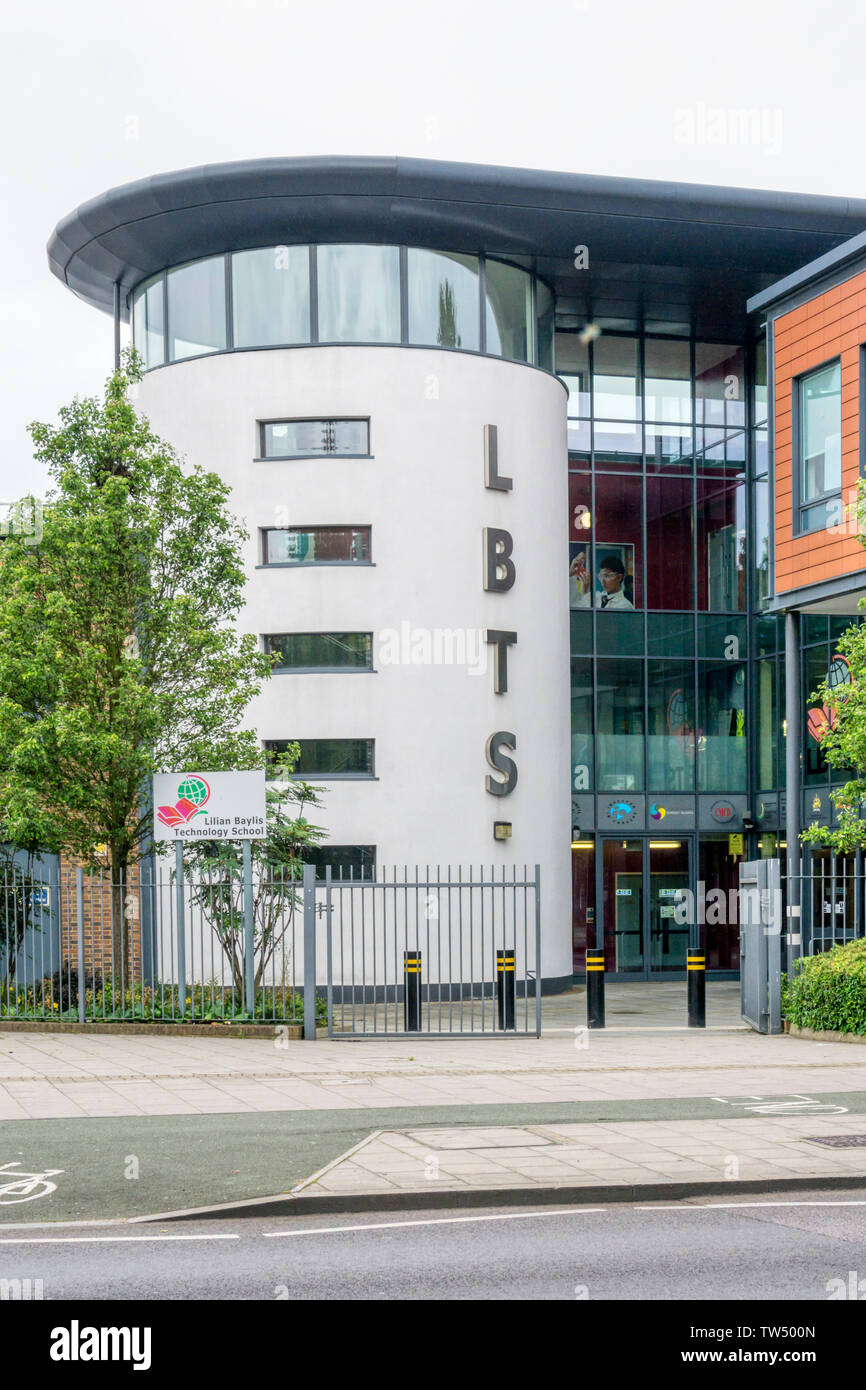 Lilian Baylis Technology School in Kennington Lane, London. Stock Photo